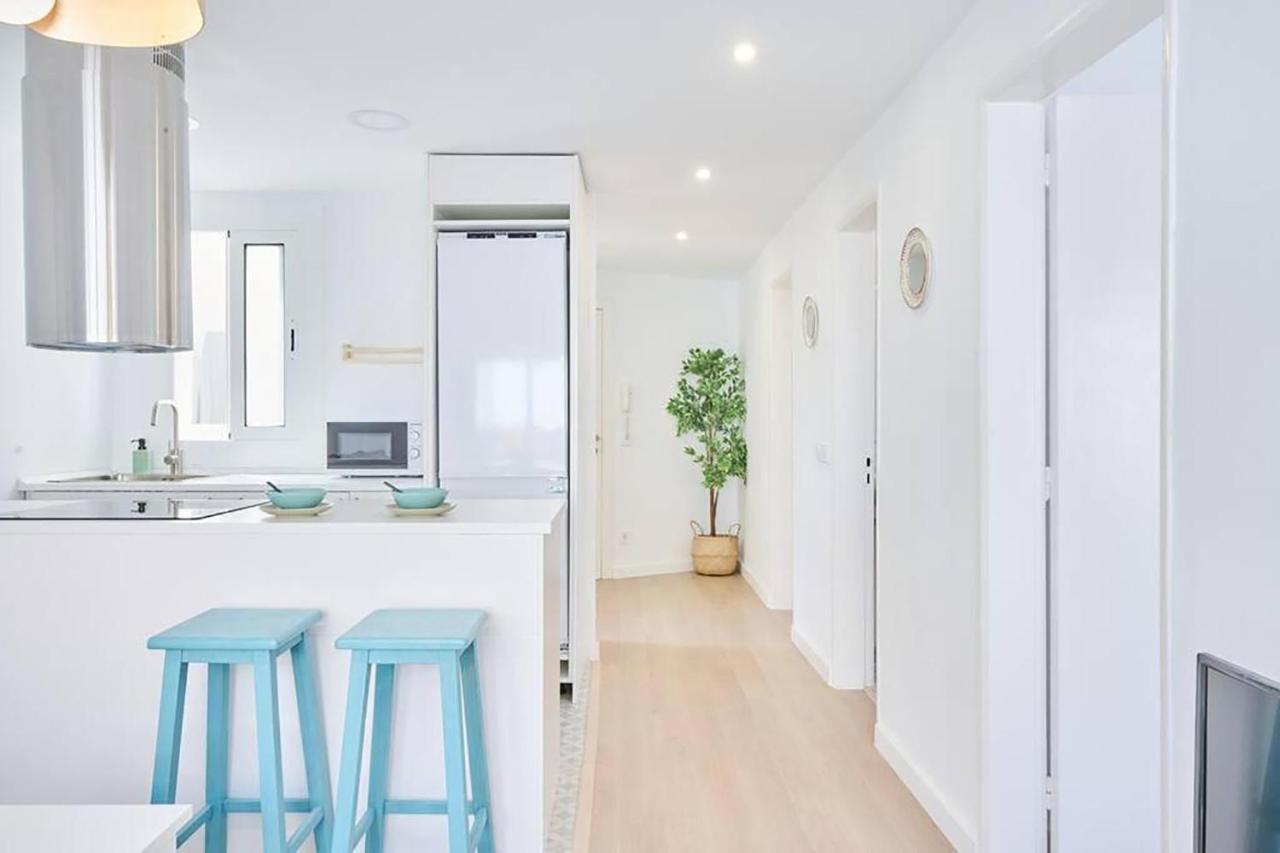 Lovely 2 Bedroom Apartment With Terrace Blanes Buitenkant foto
